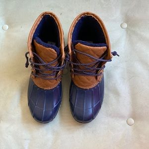Blue and camel Justice rain shoes